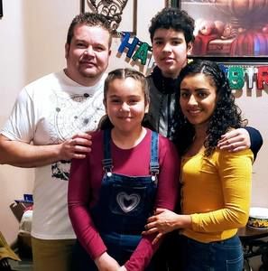 Meet your Posher, Perez